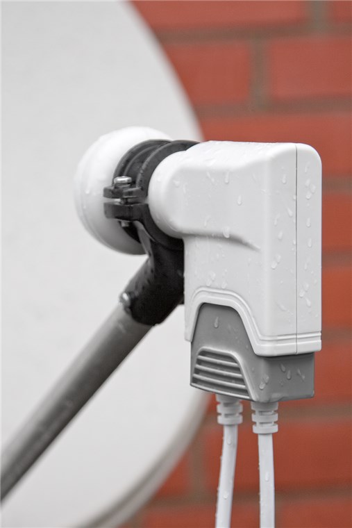 Universal Octo LNB - digitaler SAT-LNB (DVB-S2) für 8 Teilnehmer (8K/4K/UHD/HDTV/3D Empfang) Universal Octo LNB - digitaler SAT-LNB (DVB-S2) für 8 Teilnehmer (8K/4K/UHD/HDTV/3D Empfang)