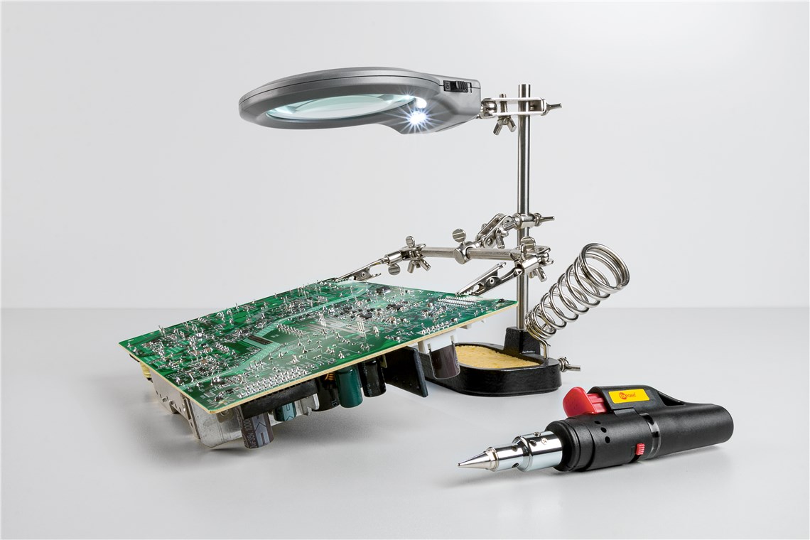 Löthilfe mit Lupe - dritte Hand - ideale Hilfe für alle filigranen Lötarbeiten - perfektes Bastelwerkzeugset für Erwachsene Löthilfe mit Lupe - dritte Hand - ideale Hilfe für alle filigranen Lötarbeiten - perfektes Bastelwerkzeugset für Erwachsene