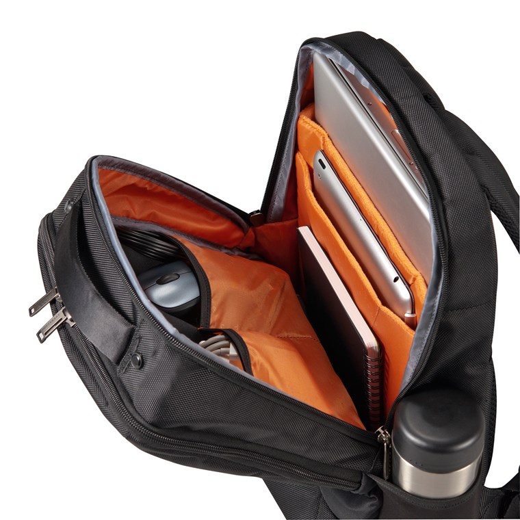 Studio (EKP118) - Laptop-Rucksack für Geräte bis 14,1-Zoll/MacBook Pro 15-Zoll Studio (EKP118) - Laptop-Rucksack für Geräte bis 14,1-Zoll/MacBook Pro 15-Zoll
