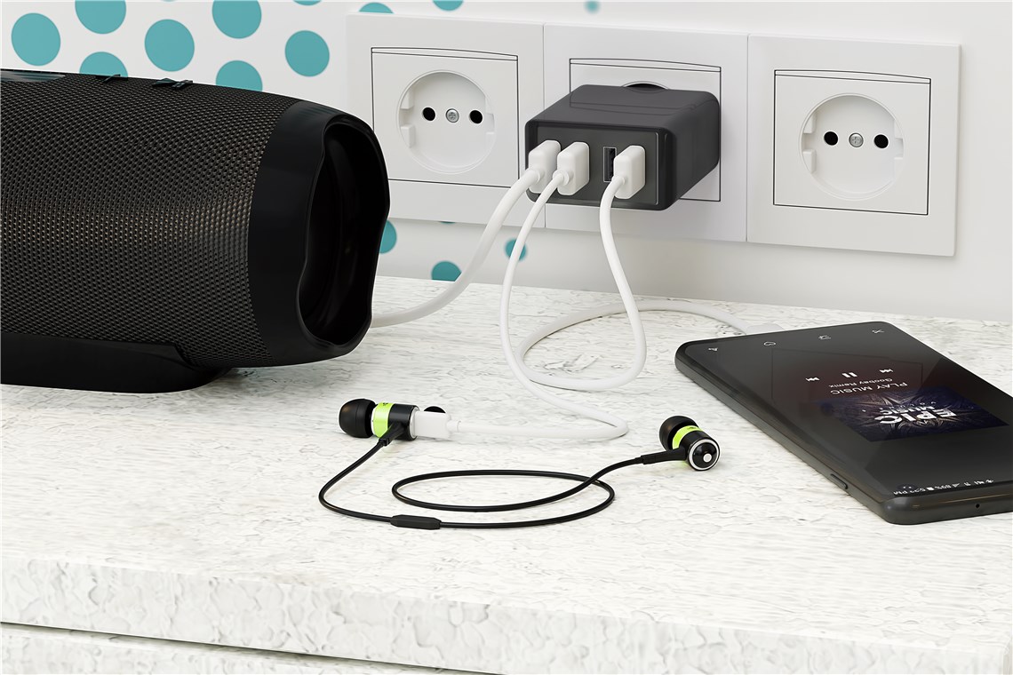 4-fach USB-Ladegerät (30W) schwarz - mehrfach USB Netzteil zum gleichzeitigen Aufladen von bis zu 4 Geräten