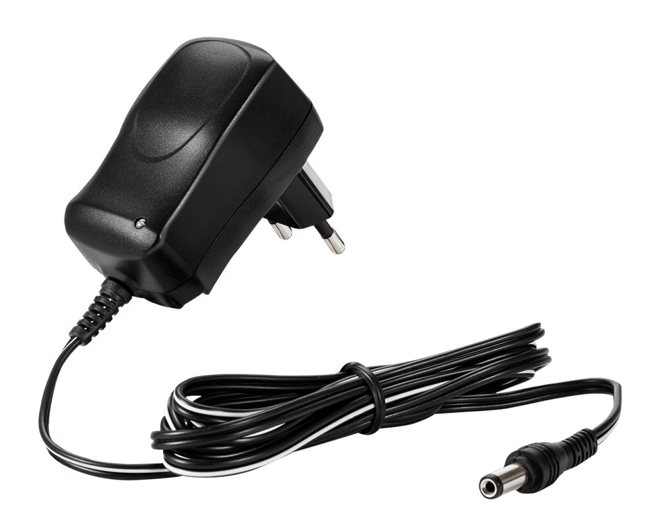 5 V Schaltnetzteil - mit 5,5 mm x 2,1 mm Stecker - 5 W und 1 A 5 V Schaltnetzteil - mit 5,5 mm x 2,1 mm Stecker - 5 W und 1 A