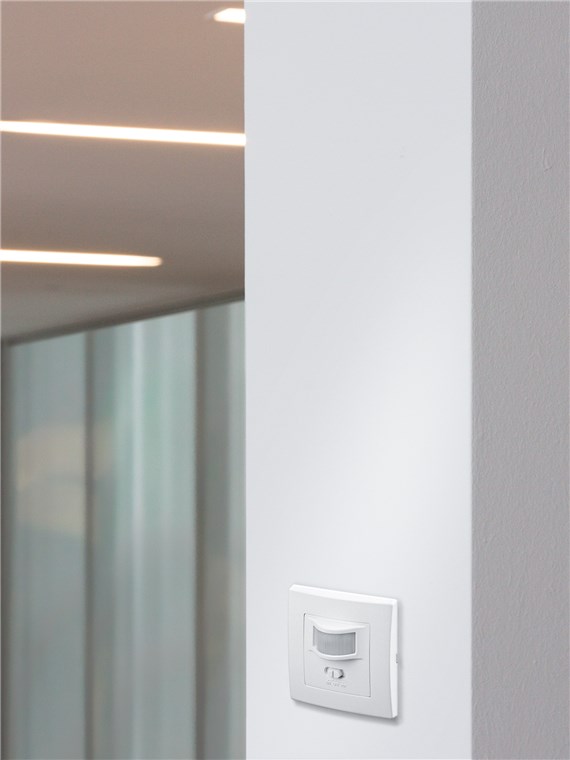 Infrarot-Bewegungsmelder - zur Unterputz-Wandmontage 160° Erfassung, 9 m Reichweite, für innen (IP20), LED-geeignet
